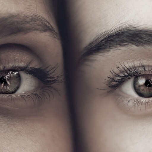 Tinte de Pestañas o Cejas